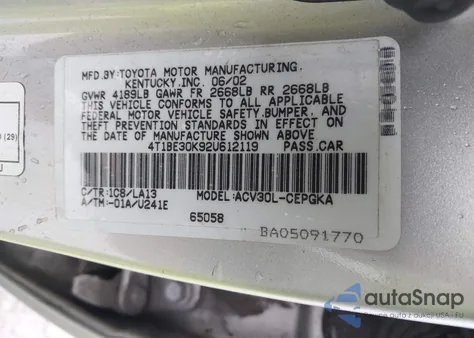 2002 Toyota Camry Xle z USA, uszkodzony, nr VIN 4T1BE30K92U612119